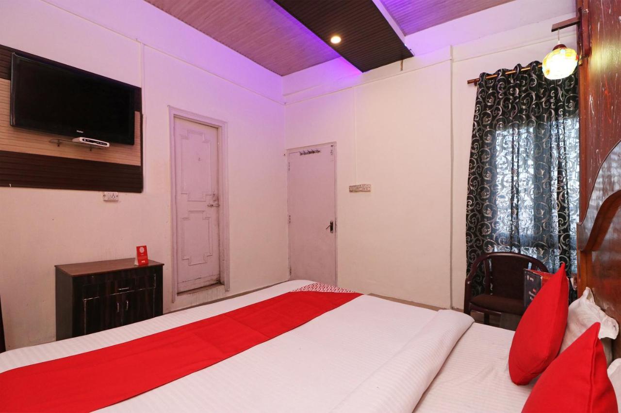 Hotel Oyo 75571 Sai Pooja Lodging Mumbai Exterior foto